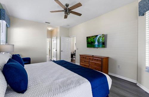 Bridgewater Crossing House | Florida Vacation Home with Sunny Private Pool - Game Room - Nr Disney