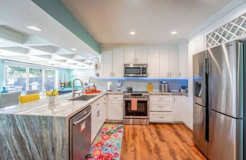 Fort Lauderdale House | Florida Waterfront and Hard rock casino