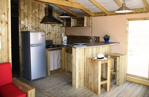 Esparron-de-Verdon House | Flower Camping La Beaume * - Sweet Flower 32m2 PREMIUM 2 bedrooms + covered terrace 5 people