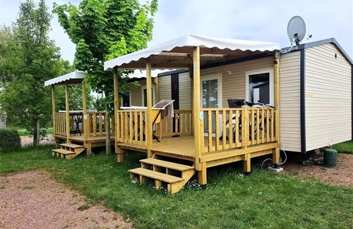 Brehemont House | Flower Camping Loire et Châteaux * - Mobile home Comfort 30m2 (2 bedrooms) - semi covered terrace 4 people