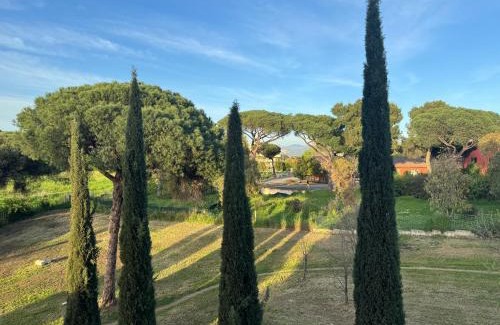 Rome Province Apartment | Flower Garden House