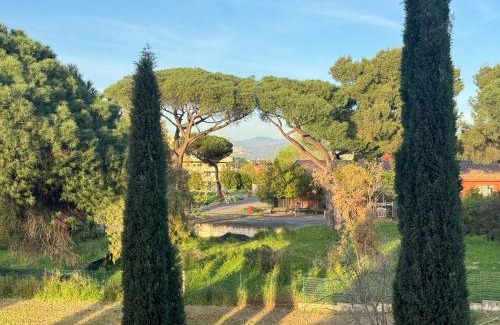 Rome Province Apartment | Flower Garden House