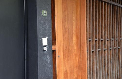 Kollupitiya House | Flower Road Villa