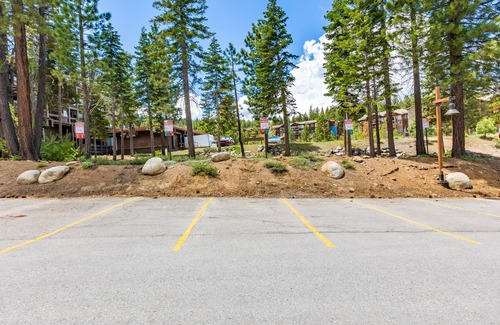 Truckee Apartment | Flurry by AvantStay | Tahoe Donner Home w/Access to Northstar Resort Community