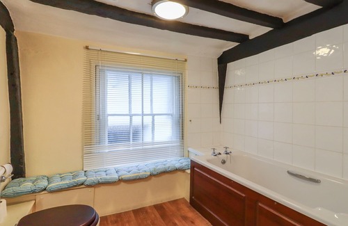 Rye Cottage | FLUSHING HOUSE, pet friendly, character holiday cottage in Rye