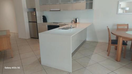 Flynns Beach Apartment | Flynns Beach Resort