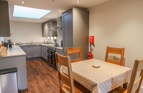 Coniston Cold Cottage | FOGGA CROFT, pet friendly, with hot tub in Gargrave