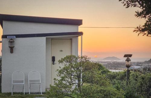 Aewol House | Fongnang Eyeom