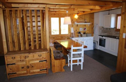 Salins Ski Chalet | Fontannets 009 MOUNTAIN & QUIET chalet 8 pers