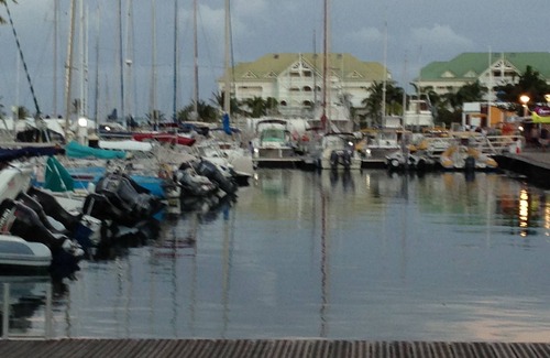 Baie-Mahault Apartment | For rent fully equipped studio at the marines (97118 saint-François) Guadeloupe