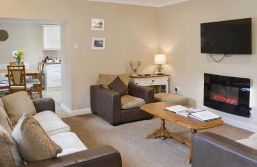 Warenford House | Fordson