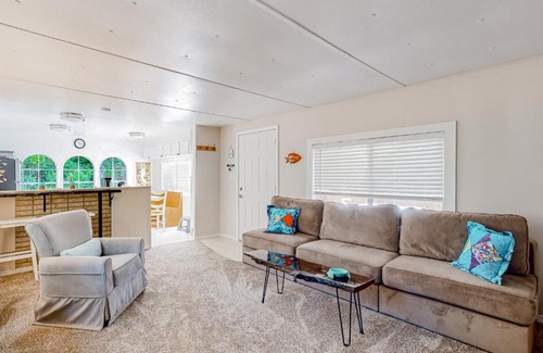 Florence House | Forest Haven Retreat