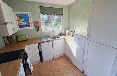 Hartland Cabin | Forest Retreat Lodge in Bideford