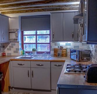 Ironbridge House | Forget me not cottage