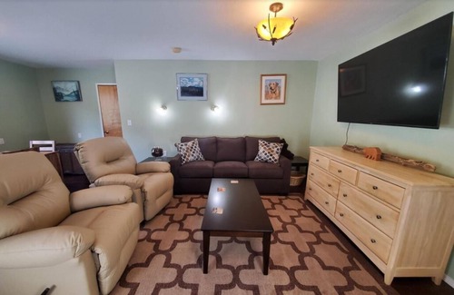 Sitka Apartment | {Forget-Me-Not Inn} Alaskan Vacation Rental (Bear Suite)