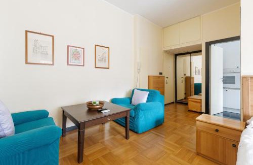 Porta Vittoria Apartment | Forlanini - Functional Studio with Balcony!
