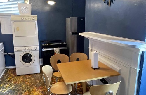 Cynthiana Apartment | Formal & Friendly 2nd Floor Studio Apartment in Historic 1811 Row House