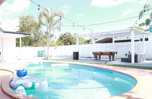 North Andrews Gardens House | Fort Lauderdale Elegant Getaway Home