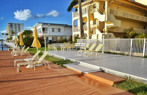 Central Beach House | Fort Lauderdale Yacht and Beach Club 416