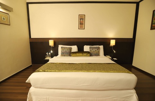 Gandhinagar Hotel | Fortune Inn Haveli, Gandhinagar - Member ITC Hotels' Group
