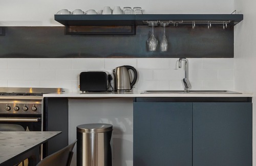 Bo'Kaap Apartment | FortyOnL 608