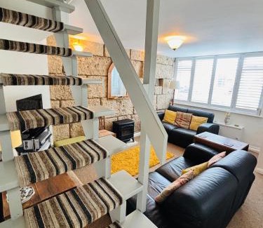 Isle of Portland House | Foundry Cottage