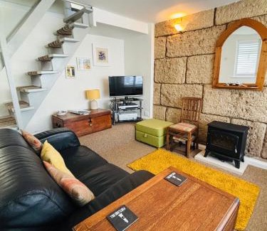 Isle of Portland House | Foundry Cottage