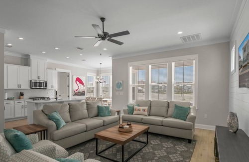 Orange Beach Cottage | Four Bedroom at Summer Salt - Sea Charm