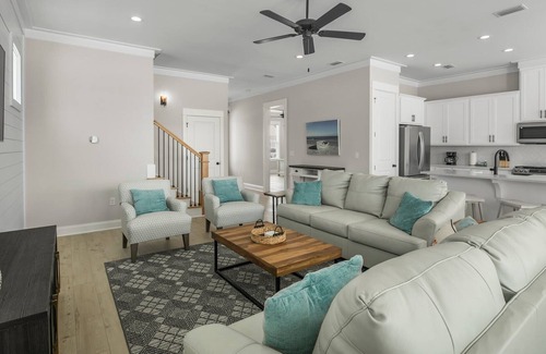 Orange Beach Cottage | Four Bedroom at Summer Salt - Sea Charm