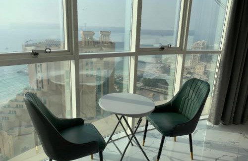 Rumailah Apartment | Four bedroom penthouse with sea view