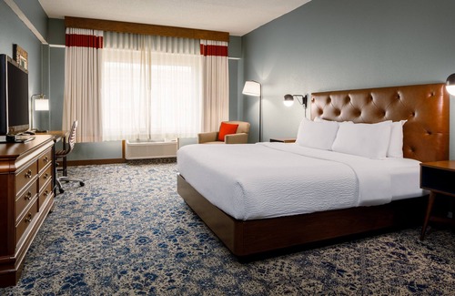 Fairgrounds Hotel | Four Points by Sheraton Louisville Airport