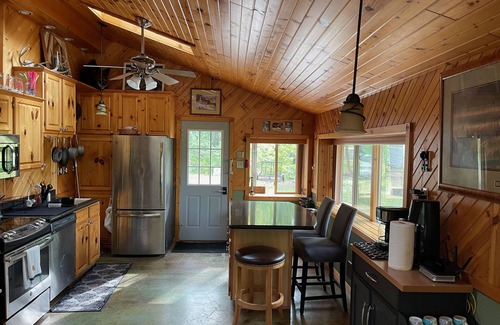 Hager City Cabin | Four Season Private Retreat