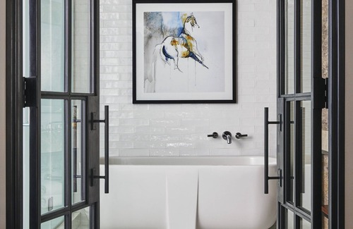 Waller Creek District Hotel | Four Seasons Hotel Austin