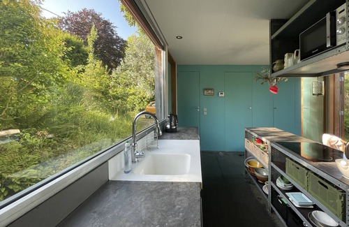 Doudeville House | FOUR SEASONS HOUSE