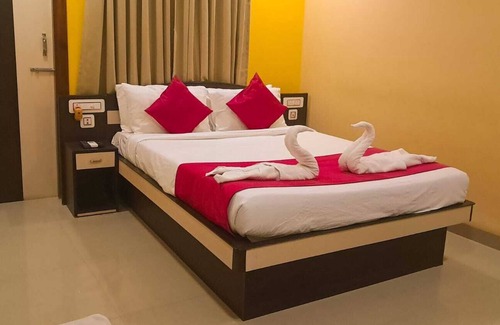 New Digha Hotel | Four Square Holidayz