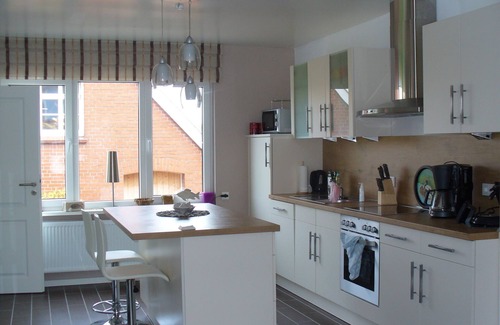 Ditzum House | Four stars at the harbor: Modern renovated fisherman's house directly at the Ditzumer harbor