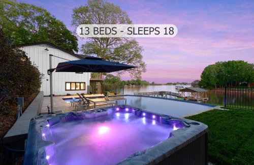 Westport House | Fox Run w/Heated Pool & Optional Boat Rental