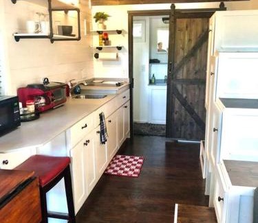 Austin House | Fox Tiny Home - The Cabins at Rim Rock