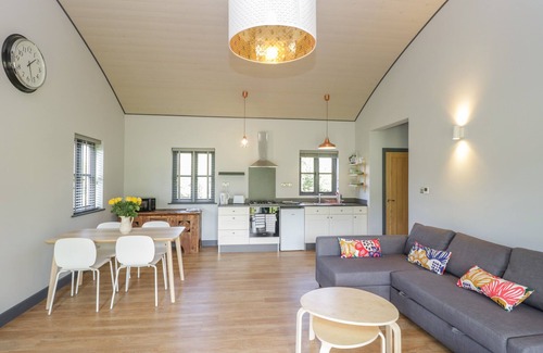 Shepton Mallet Cottage | Foxglove