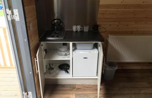 Abercwmboi House | Foxglove Pod 6 Pet Free
