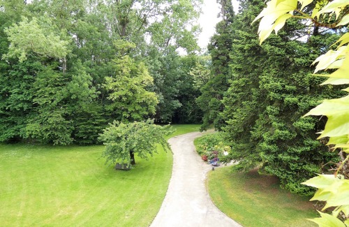 Coise-Saint-Jean-Pied-Gauthier Apartment | Appartement de la Ferme du Château