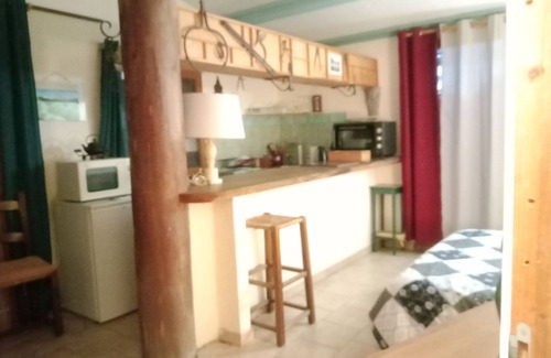 Saint-Maximin-la-Sainte-Baume Apartment | Studio Chaleureux à la Campagne et pas Loin de la Mer!