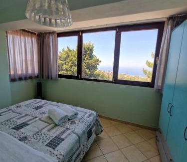 Capo d'Orlando House | franci e aurora house