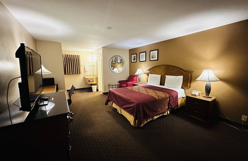 Vista Hotel | Franciscan Inn