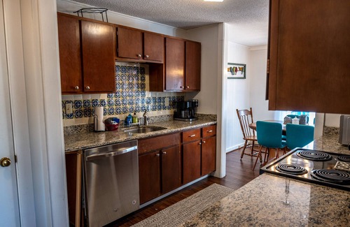 Franconia Apartment | Franconia Fab: 2BR 1BA Ski Retreat nr Cannon Mtn-Kid & Fido Friendly!