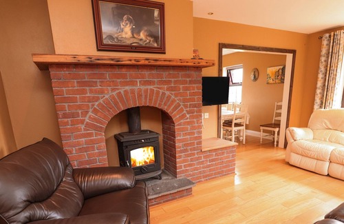 Waterville Cottage | FRAOCH, family friendly, with open fire in Waterville, County Kerry