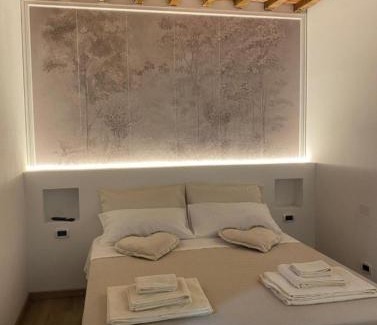 Santarello Apartment | Frattina1860