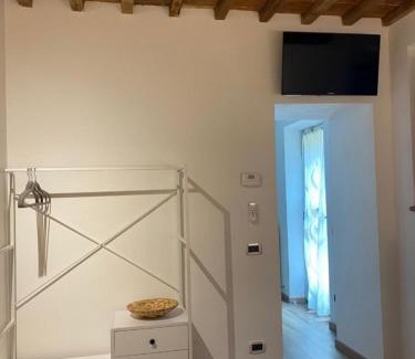 Santarello Apartment | Frattina1860