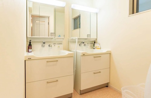Fukushima House | Free additional people Capacity 12 people Newly/Osaka Ōsaka