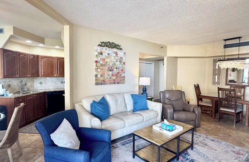 Miramar Beach Condo | Free Beach SRVC! Heated Pool! 2 Hot Tubs! Free Bonfires M&F nts; Great Views!